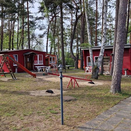 Ferienanlage "Am Sidowsee" Himmelpfort Exterior foto